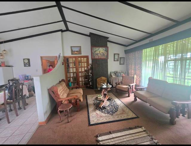 4 BEDROOM HOUSE FOR SALE IN FREEWAY PARK